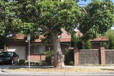 2 Hayes St, Bentleigh, VIC 3204