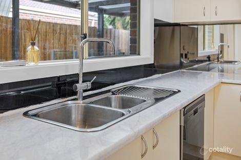 Property photo of 7 Calais Circuit Cranbourne West VIC 3977