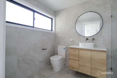 Property photo of 21 Smith Street Stanthorpe QLD 4380