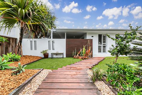 Property photo of 10 Yaringa Avenue Buddina QLD 4575