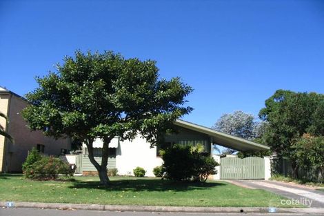 Property photo of 9 Sellers Crescent Bellambi NSW 2518