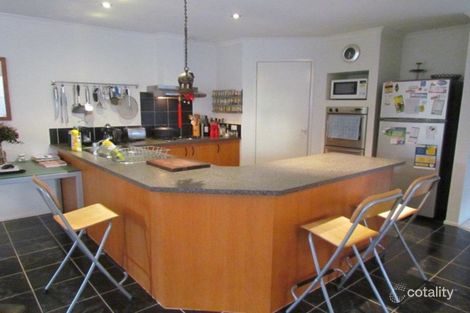 6 River Tce, Hallam, VIC 3803