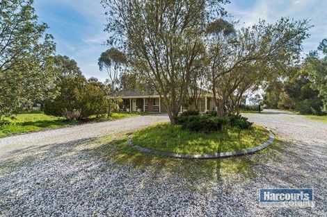 13 Geoffrey St, Lewiston, SA 5501