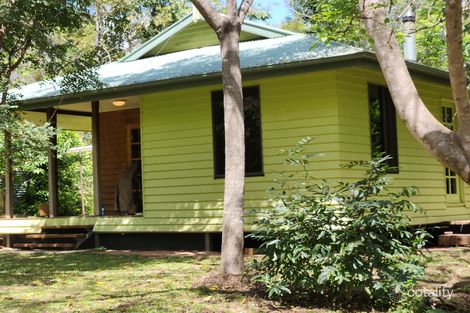 Property photo of 194 Lavaring-Dingles Road Moolboolaman QLD 4671