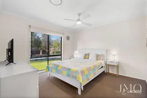 Property photo of 71 Halfway Drive Ormeau QLD 4208