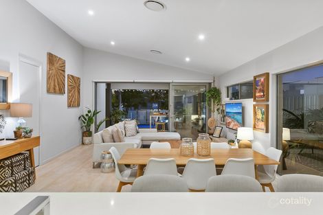 Property photo of 5 Lambent Avenue Casuarina NSW 2487