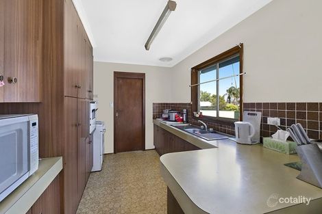 Property photo of 26 Cambridge Avenue Kanwal NSW 2259