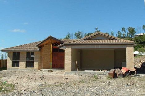4 Osmond Ct, Pacific Pines, QLD 4211