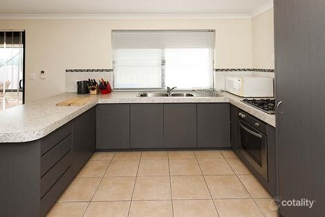 Property photo of 9/4 Bristol Street Warnbro WA 6169