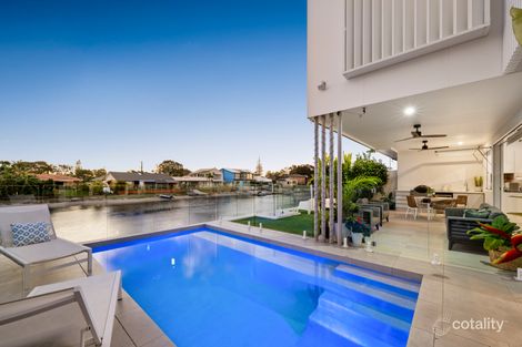 2/12 SWINBOURNE LANE, MAROOCHYDORE, QLD 4558