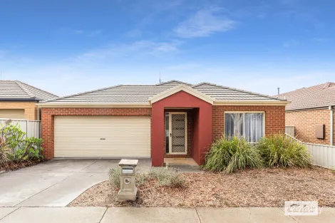 Property photo of 10 Manna Gum Drive Epsom VIC 3551