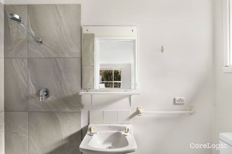 Property photo of 4 Fifer Rise Bundoora VIC 3083