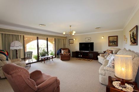 Property photo of 11 Dunrossil Crescent West Bathurst NSW 2795