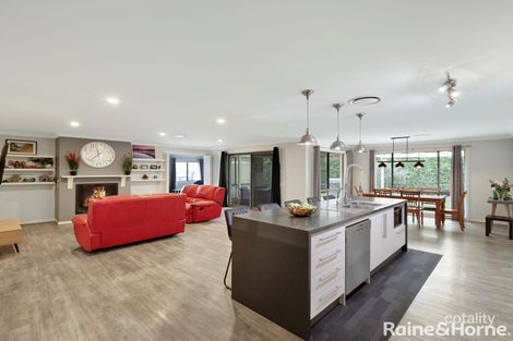 Property photo of 4 Billabong Close Kelso NSW 2795