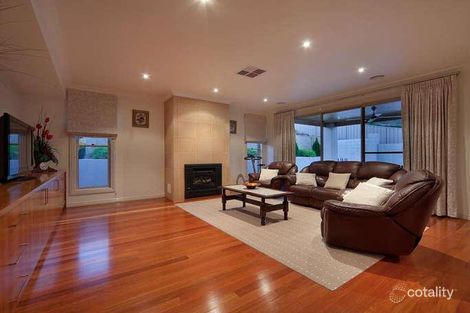 Property photo of 21 Klinberg Court West Albury NSW 2640