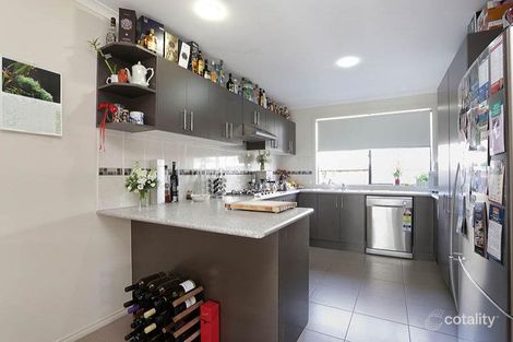 Property photo of 2 Carabott Place Berwick VIC 3806