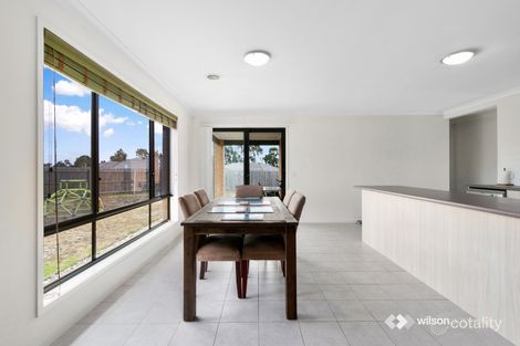 Property photo of 11 Graduation Place Churchill VIC 3842
