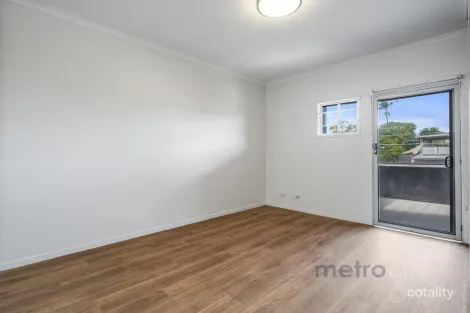 Property photo of 2/75 Hardgrave Road West End QLD 4101