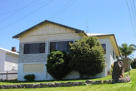 18 Illawarra Ave, Cardiff, NSW 2285