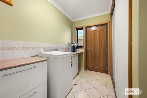 Property photo of 20 Robbins Drive East Albury NSW 2640
