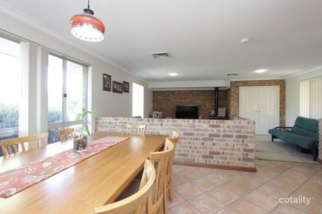 63 Akebia Way, Forrestfield, WA 6058