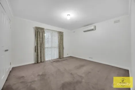 Property photo of 25 Argyll Circuit Melton West VIC 3337