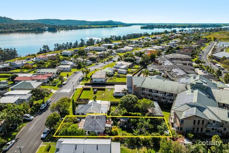 28 MCLACHLAN ST, MACLEAN, NSW 2463