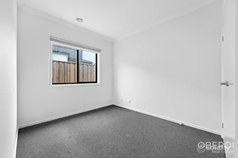 Property photo of 12 Glideriter Road Donnybrook VIC 3064