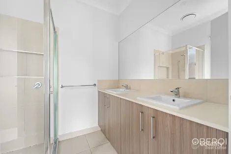 Property photo of 12 Glideriter Road Donnybrook VIC 3064