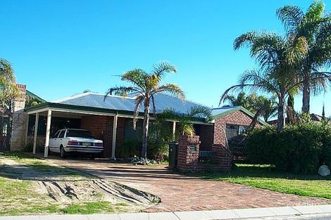 25 Ellenbrae Pl, Marangaroo, WA 6064