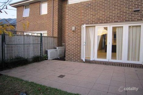 Property photo of 11 Burbidge Close Burwood VIC 3125