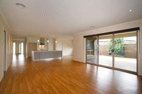 Property photo of 35 Dorset Drive Alfredton VIC 3350