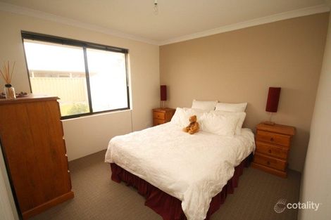 Property photo of 20 Millbridge Boulevard Millbridge WA 6232