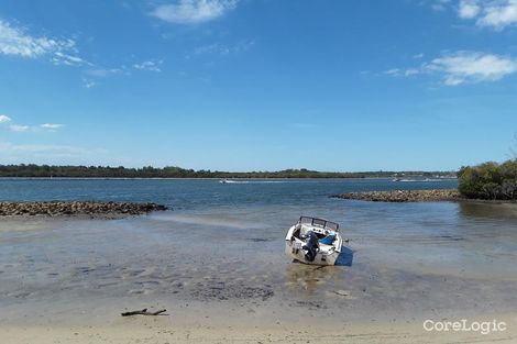 Property photo of 10 The Anchorage Hawks Nest NSW 2324