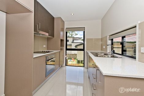 11 Gamelin Cres, Stafford, QLD 4053