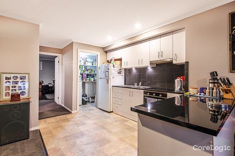 Property photo of 9 Landau Court Cranbourne North VIC 3977