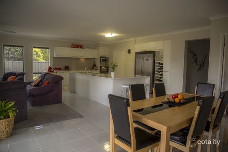 Property photo of 16 Bailey Street Porepunkah VIC 3740