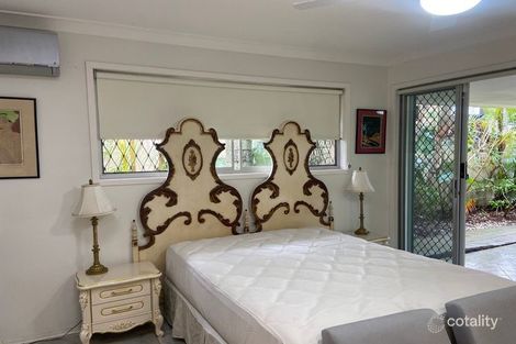 Property photo of 55 Stradbroke Street Biggera Waters QLD 4216