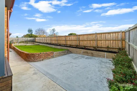 Property photo of 17 Hickox Street Traralgon VIC 3844