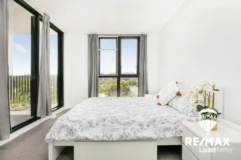 Property photo of 11005/2A Figtree Drive Sydney Olympic Park NSW 2127