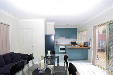 Property photo of 2/8 Mendora Crescent Wantirna South VIC 3152