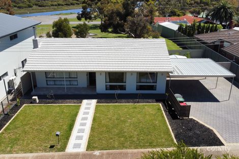 Property photo of 26 Allanton Avenue Port Noarlunga SA 5167