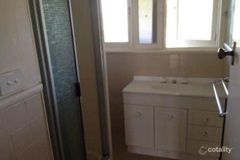 Property photo of 8 Little Street Deer Park VIC 3023