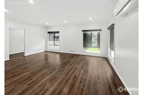 Property photo of 6 Thomas Street Drouin VIC 3818