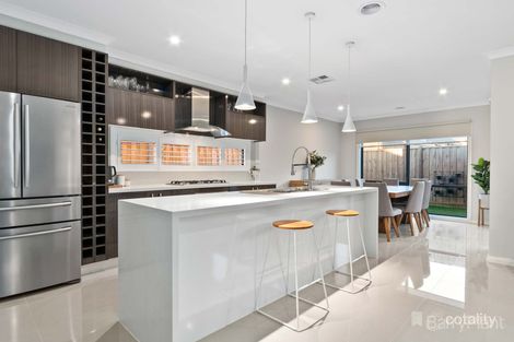 Property photo of 28 Elmtree Crescent Clyde North VIC 3978