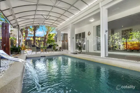 2/69 Terebra St, Palm Cove, QLD 4879