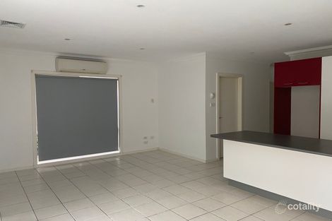 Property photo of 6 Brentwood Place Roxburgh Park VIC 3064