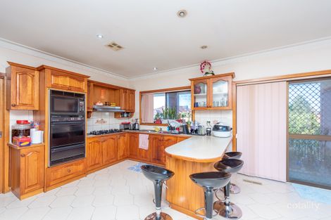 Property photo of 2 Patrona Street Thomastown VIC 3074