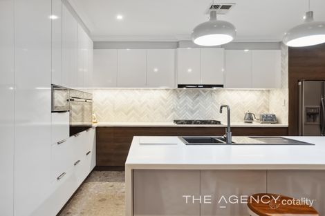 Property photo of 38 Fineview Crescent Carramar WA 6031