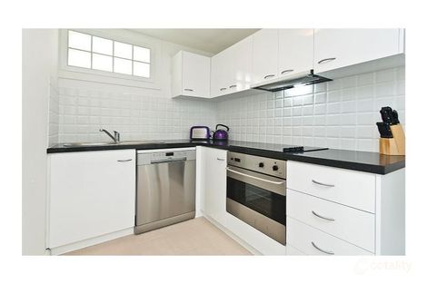 Property photo of 7J/811 Hay Street Perth WA 6000